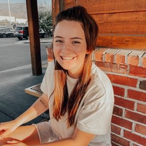 Meet your Posher, Annika